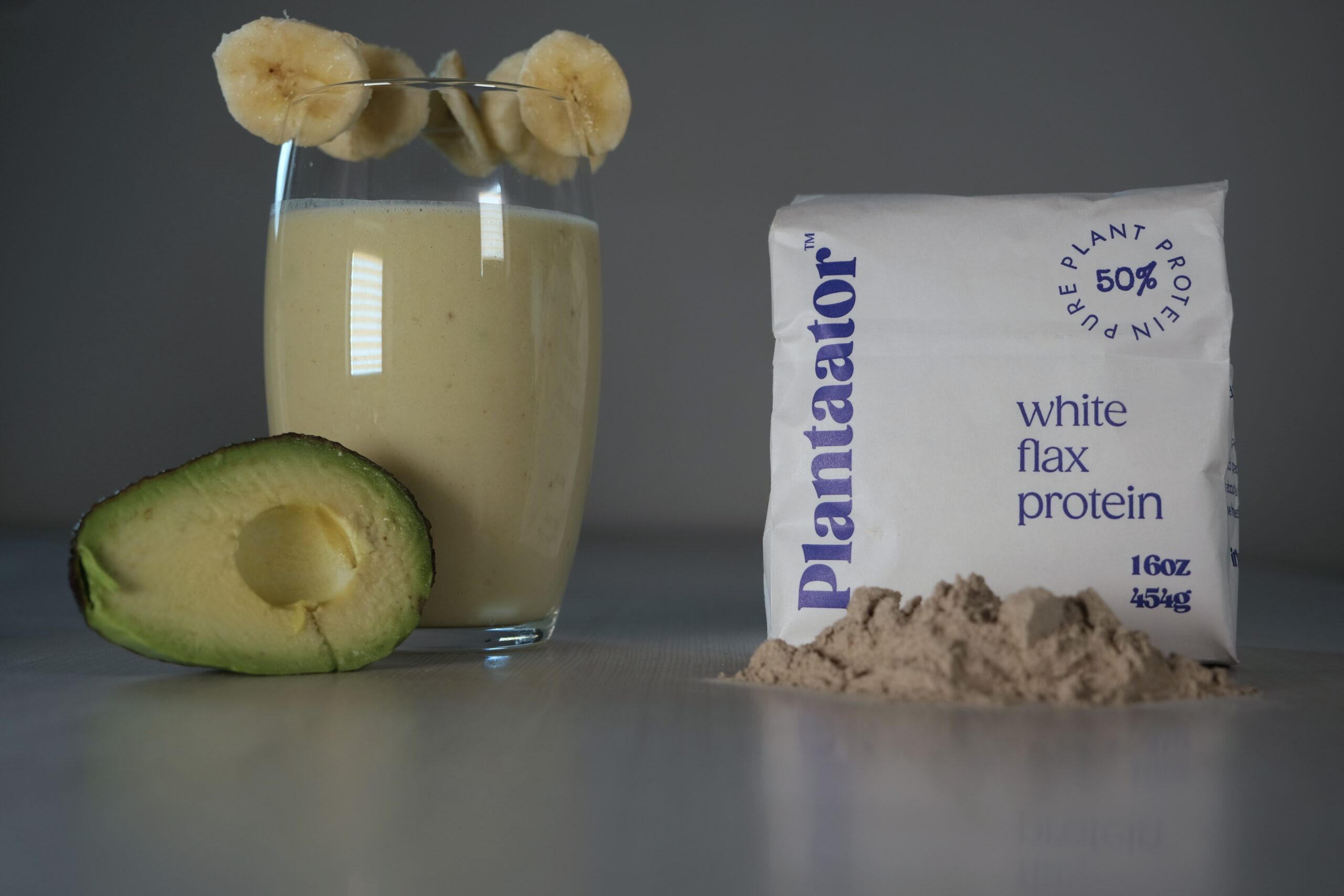 Avocado peanut butter protein smoothie - Plantaator™