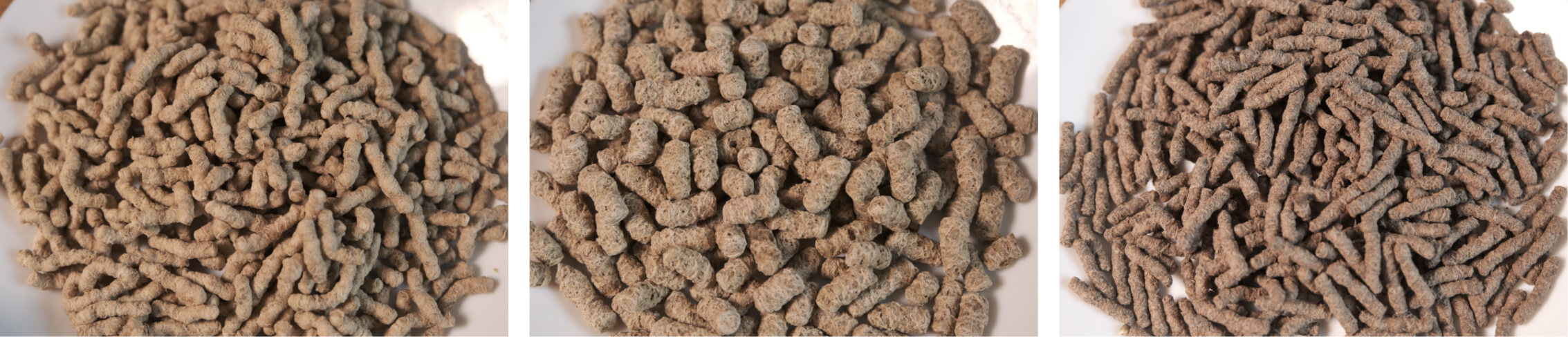 Textured protein granules that can be used for making meat analogues.